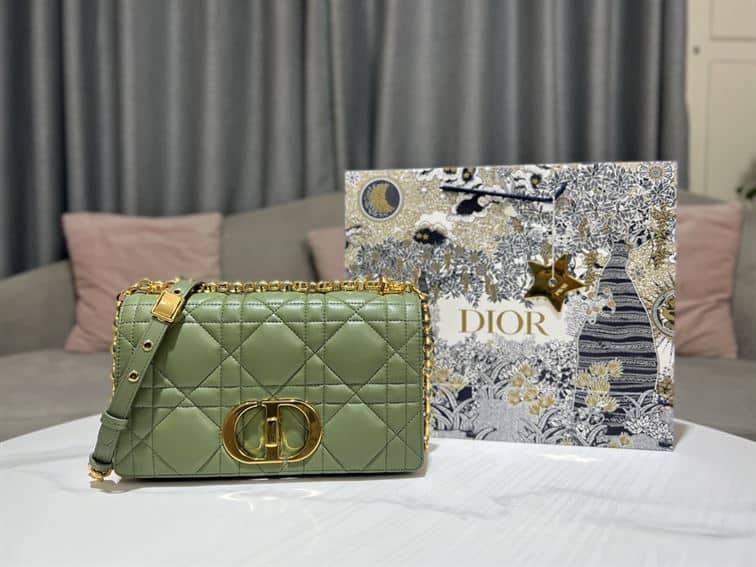 DIOR MEDIUM DIOR CARO BAG GREEN QUILTED MACROCANNAGE CALFSKIN – DOB064
