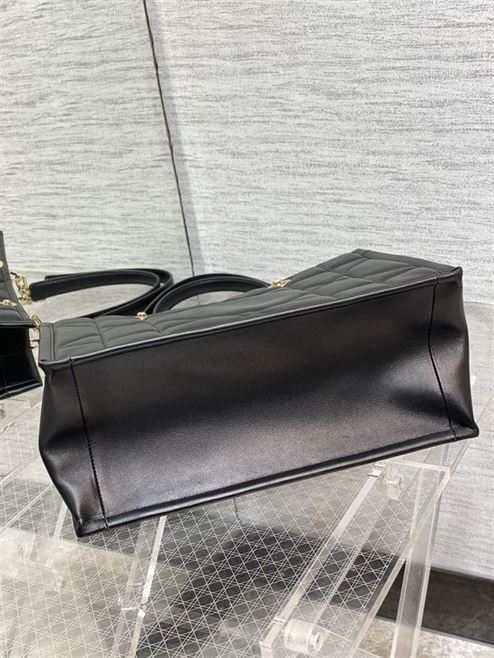 DIOR MEDIUM DIOR ESSENTIAL TOTE BAG BLACK ARCHICANNAGE CALFSKIN – DOB068