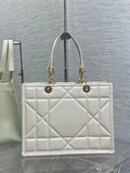 DIOR MEDIUM DIOR ESSENTIAL TOTE BAG WHITE ARCHICANNAGE CALFSKIN – DOB069