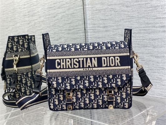 DIOR MEDIUM DIORCAMP BAG BLUE DIOR OBLIQUE EMBROIDERY – DOB077