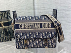 DIOR MEDIUM DIORCAMP BAG BLUE DIOR OBLIQUE EMBROIDERY – DOB077