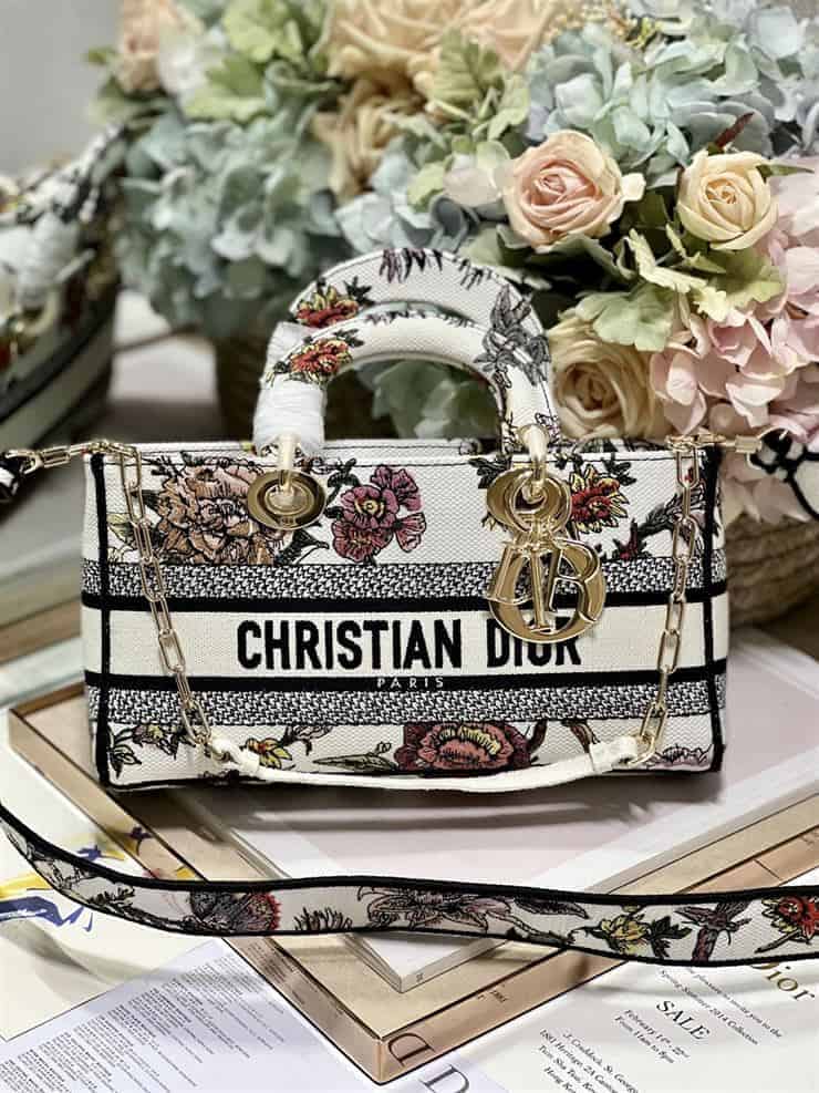 DIOR MEDIUM LADY D-JOY BAG – DOB026