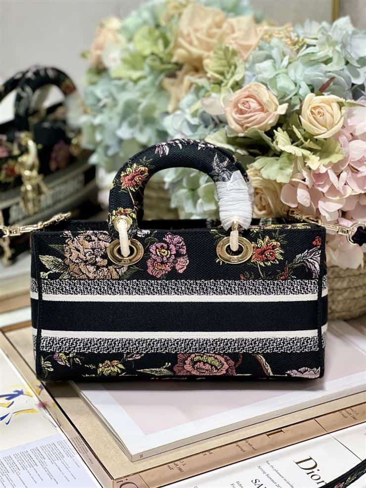 DIOR MEDIUM LADY D-JOY BAG – DOB027