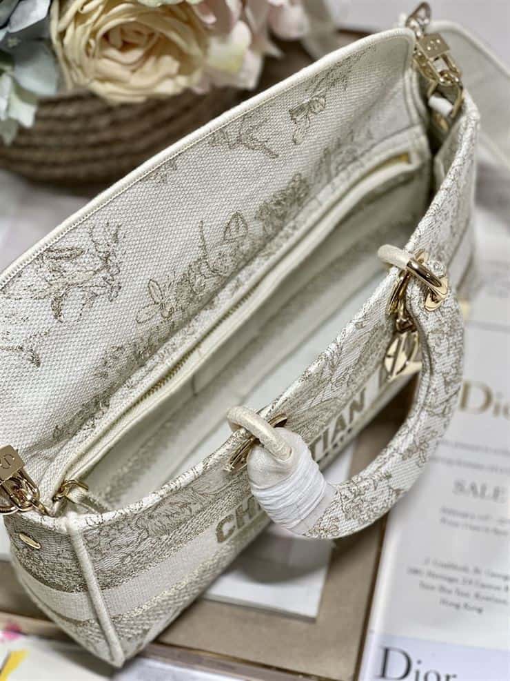 DIOR MEDIUM LADY D-JOY BAG – DOB028