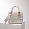DIOR MEDIUM LADY D-LITE WHITE BAG – DOB010