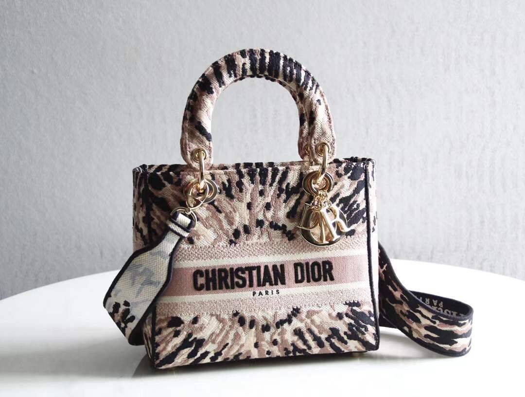 DIOR MEDIUM LADY D-LITE BAG IN MULTICOLOR TIE EMBROIDERY – DOB016