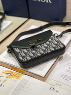 DIOR MESSENGER POUCH OBLIQUE GALAXY – DOB080