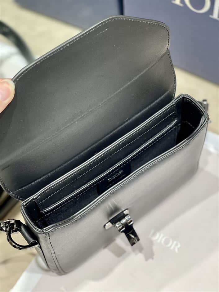 DIOR MESSENGER POUCH OBLIQUE GALAXY BLACK – DOB081