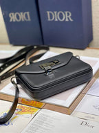 DIOR MESSENGER POUCH OBLIQUE GALAXY BLACK – DOB081
