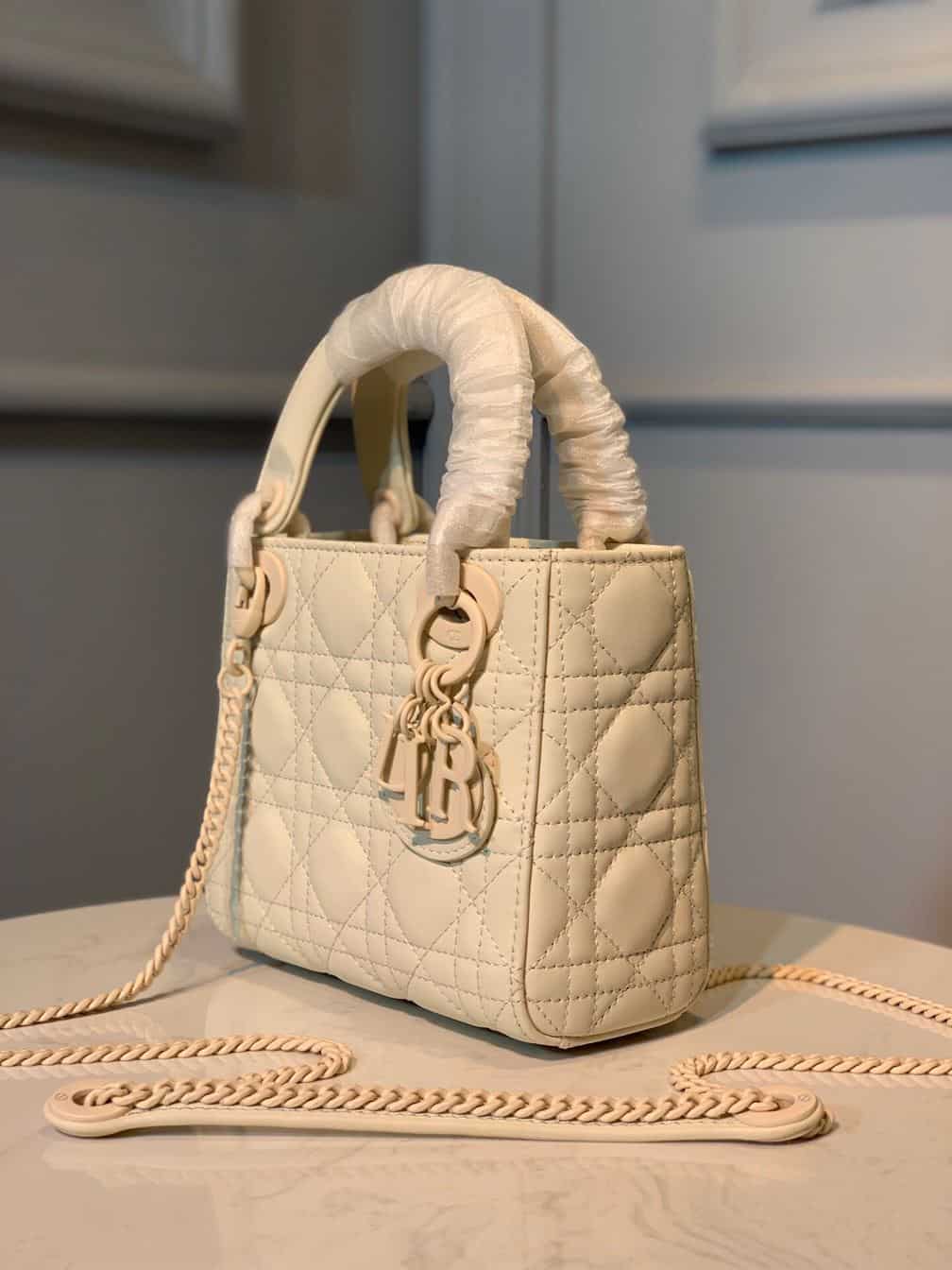 DIOR MINI LADY DIOR BAG LATTE ULTRAMATTE CANNAGE CALFSKIN – DOB040