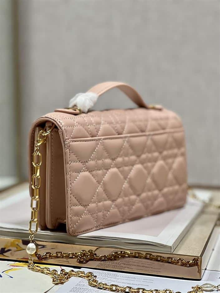 DIOR MISS DIOR MINI BAG ROSE DES VENTS CANNAGE LAMBSKIN – DOB050
