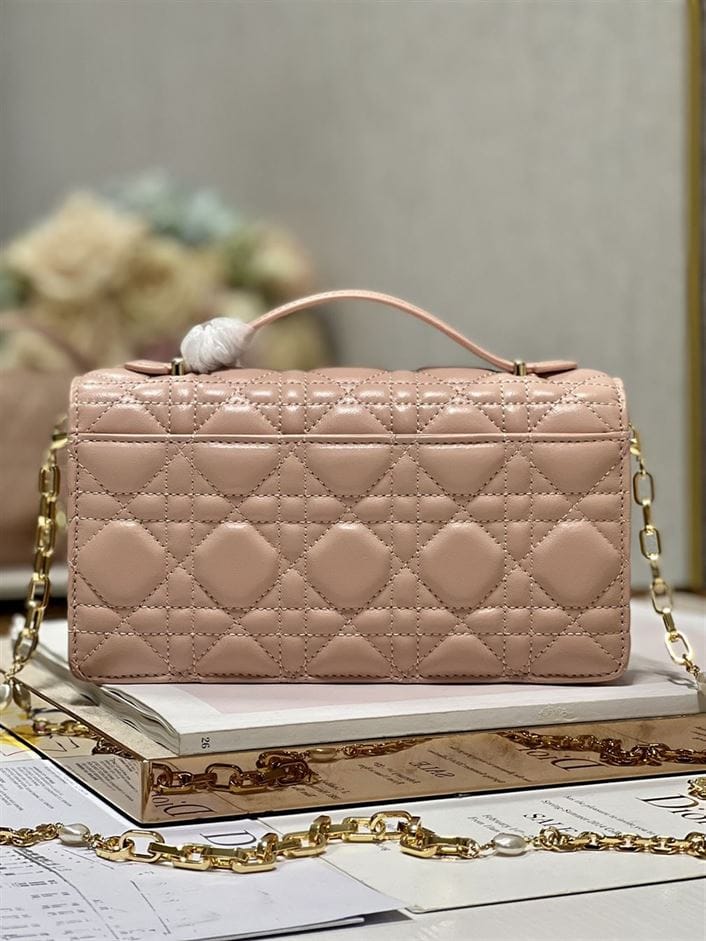 DIOR MISS DIOR MINI BAG ROSE DES VENTS CANNAGE LAMBSKIN – DOB050