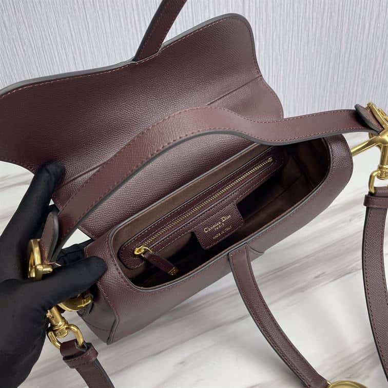 DIOR SADDLE BAG WITH STRAP – DOB035