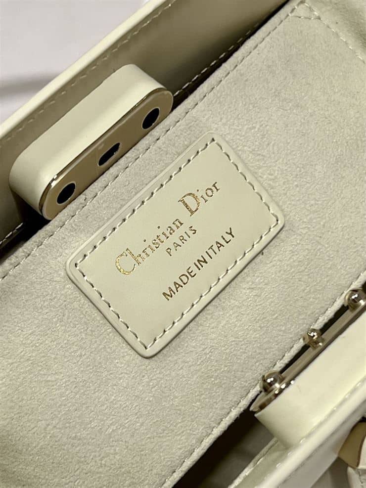 DIOR SMALL DIOR KEY BAG – DOB019