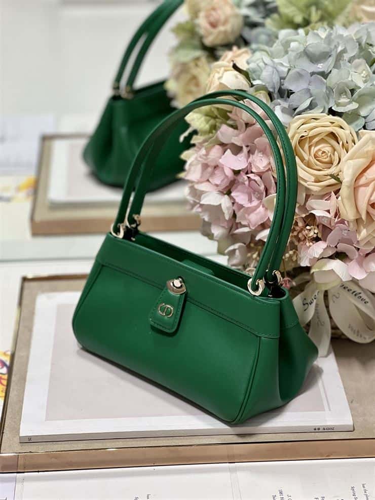 DIOR SMALL DIOR KEY BAG GREEN – DOB023