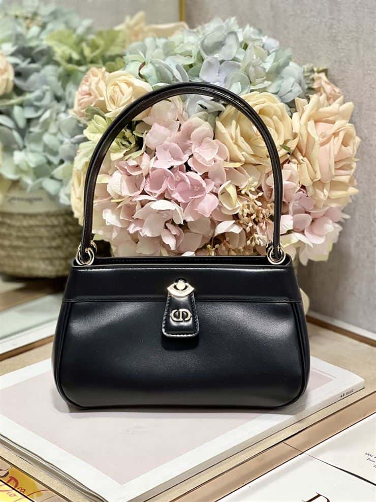 DIOR SMALL DIOR KEY BAG BLACK BOX CALFSKIN – DOB021