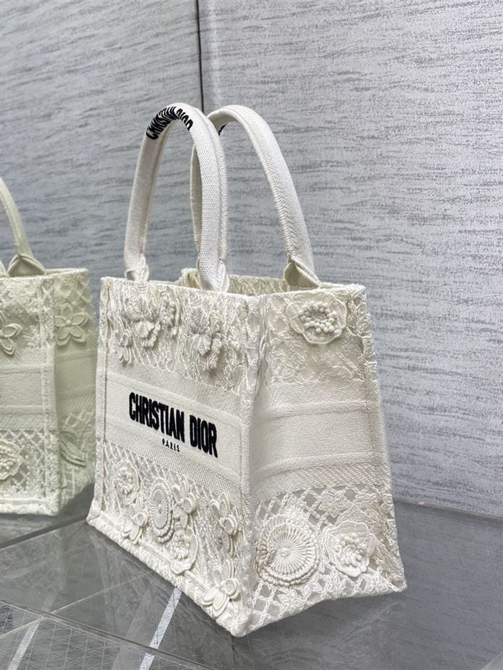 DIOR TOTE BOOK WHITE BAG – DOB029