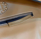 FENDI BAGUETTE BEIGE SELLERIA BAG WITH OVERSIZE TOPSTITCHING – F028