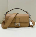 FENDI BAGUETTE BEIGE SELLERIA BAG WITH OVERSIZE TOPSTITCHING – F028