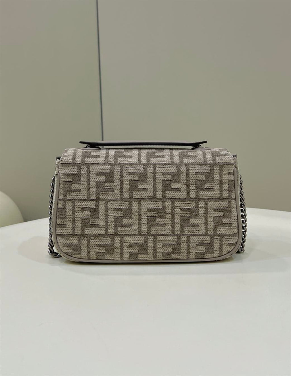 FENDI BAGUETTE CHAIN MIDI DARK GREY FF TAPESTRY FABRIC BAG – F026