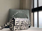 FENDI BAGUETTE TWO TONE LEATHER FENDI BY MARC JACOBS BAG – F045