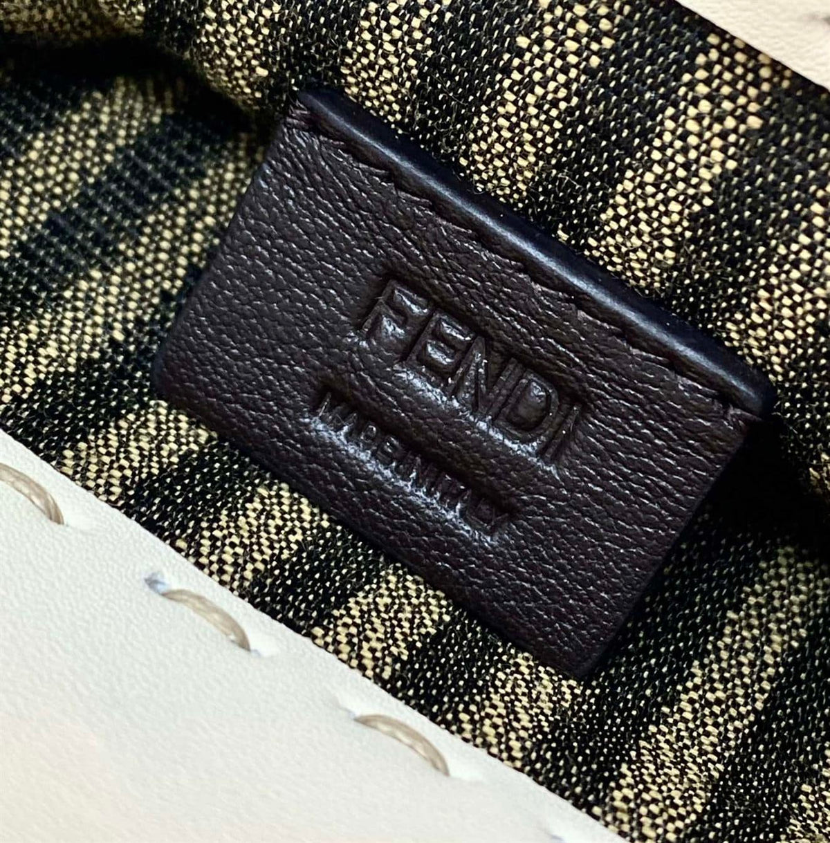 FENDI MINI SUNSHINE SHOPPER WHITE LEATHER MINI BAG – F012