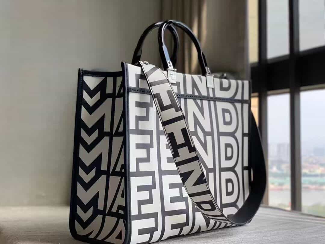 FENDI SUNSHINE MEDIUM TWO TONE LEATHER FENDI BY MARC JACOBS SHOPPER BAG – F041