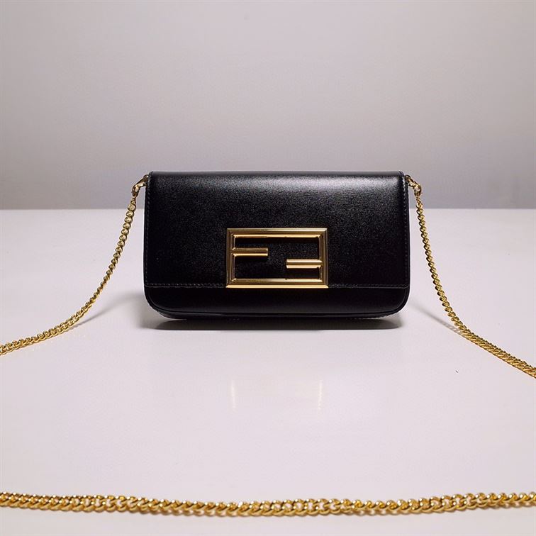 FENDI WALLET ON CHAIN WITH POUCHES BLACK MINI BAG – F054