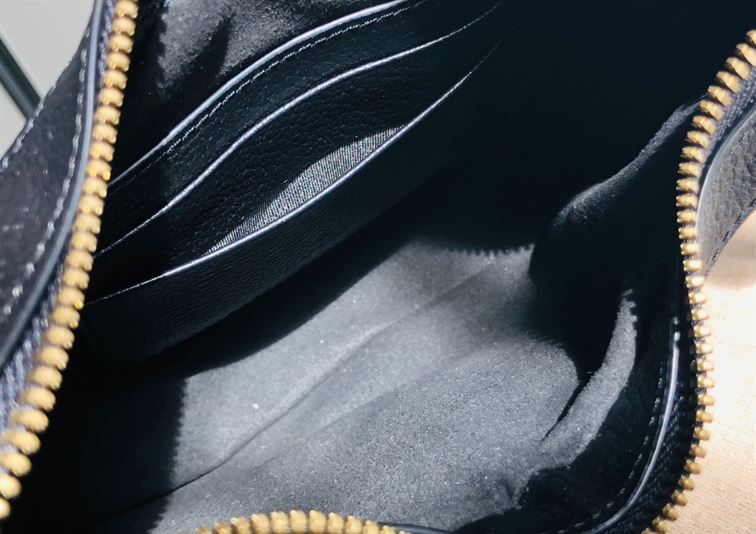 GUCCI APHRODITE SMALL SHOULDER BAG IN BLACK LEATHER – GB41