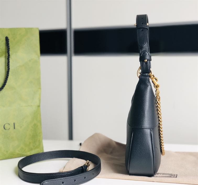 GUCCI APHRODITE SMALL SHOULDER BAG IN BLACK LEATHER – GB41