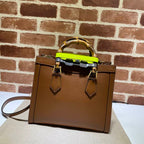 GUCCI DIANA SMALL NOTE BAG IN CUIR LEATHER – GB02