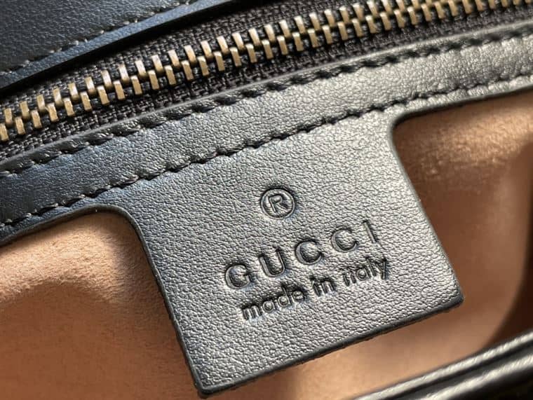 GUCCI GG MARMONT SMALL SHOULDER BAG IN BLACK LEATHER – GB58