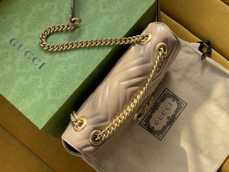 GUCCI GG MARMONT SMALL SHOULDER BAG IN BROWN LEATHER – GB60
