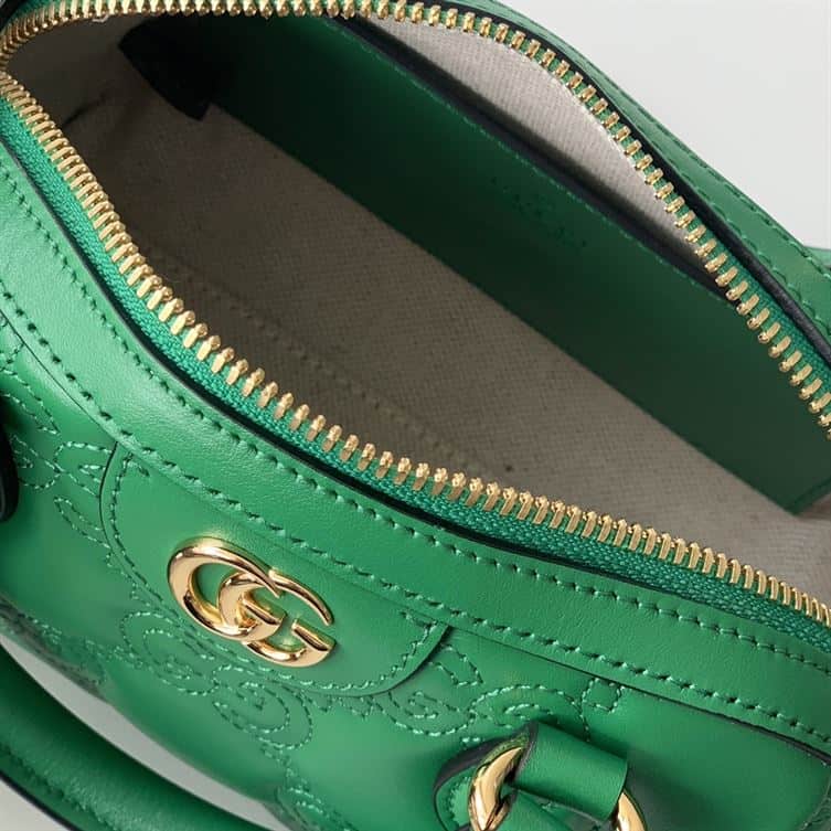GUCCI GG MATELASSE MINI BAG IN BRIGHT GREEN LEATHER – GB70