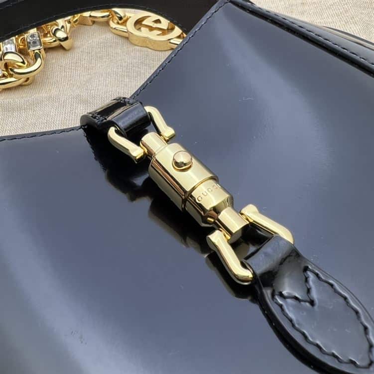 GUCCI JACKIE 1961 MINI SHOULDER BAG WITH BLACK PATENT LEATHER – GB73