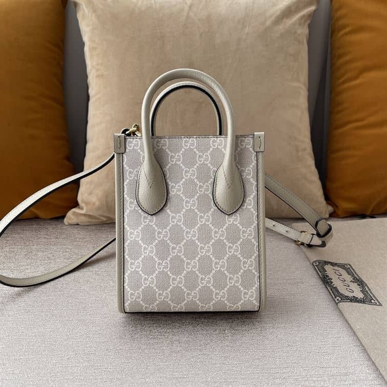 GUCCI MINI NOTE BAG WITH INTERLOCKING G BEIGE AND WHITE GG SUPREME CANVAS – GB35