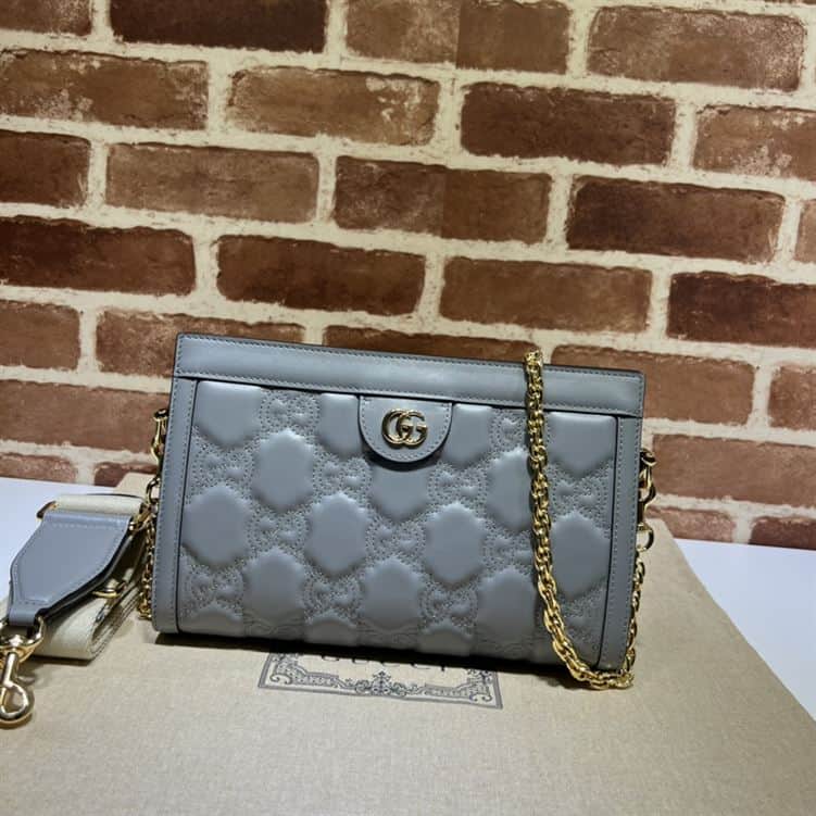 GUCCI SMALL GG QUILTED LEATHER BAG IN PALE GRAY – GB28