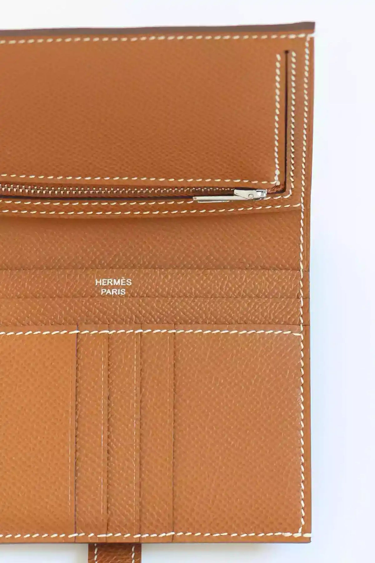 Hermes Bearn Compact Handmade Wallet in Gold Epsom Calfskin – HW152