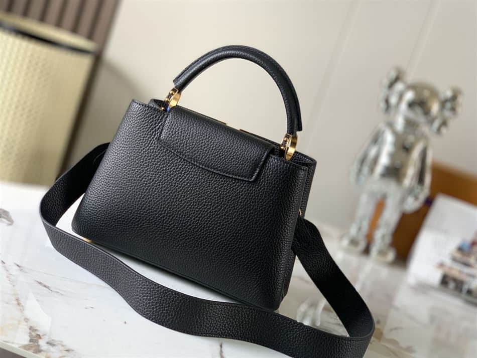 LOUIS VUITTON CAPUCINES BB Black – LW042
