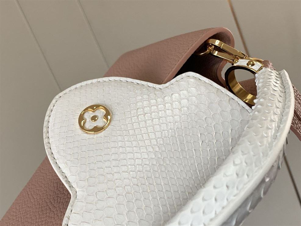 LOUIS VUITTON CAPUCINES BB Pink – LW044