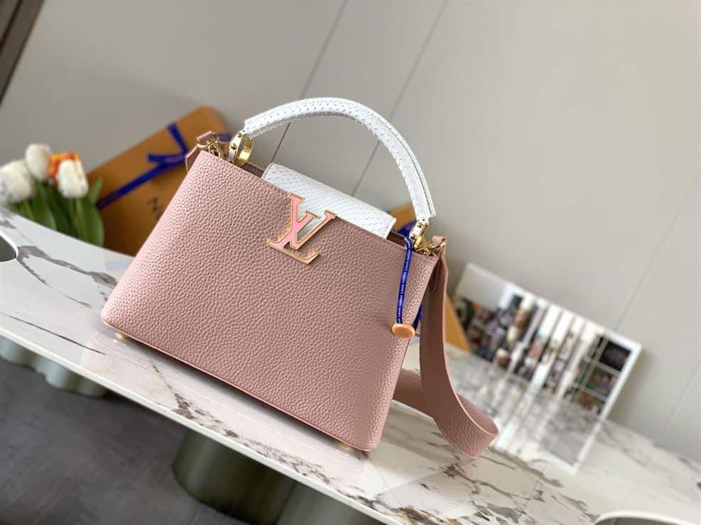 LOUIS VUITTON CAPUCINES BB Pink – LW044
