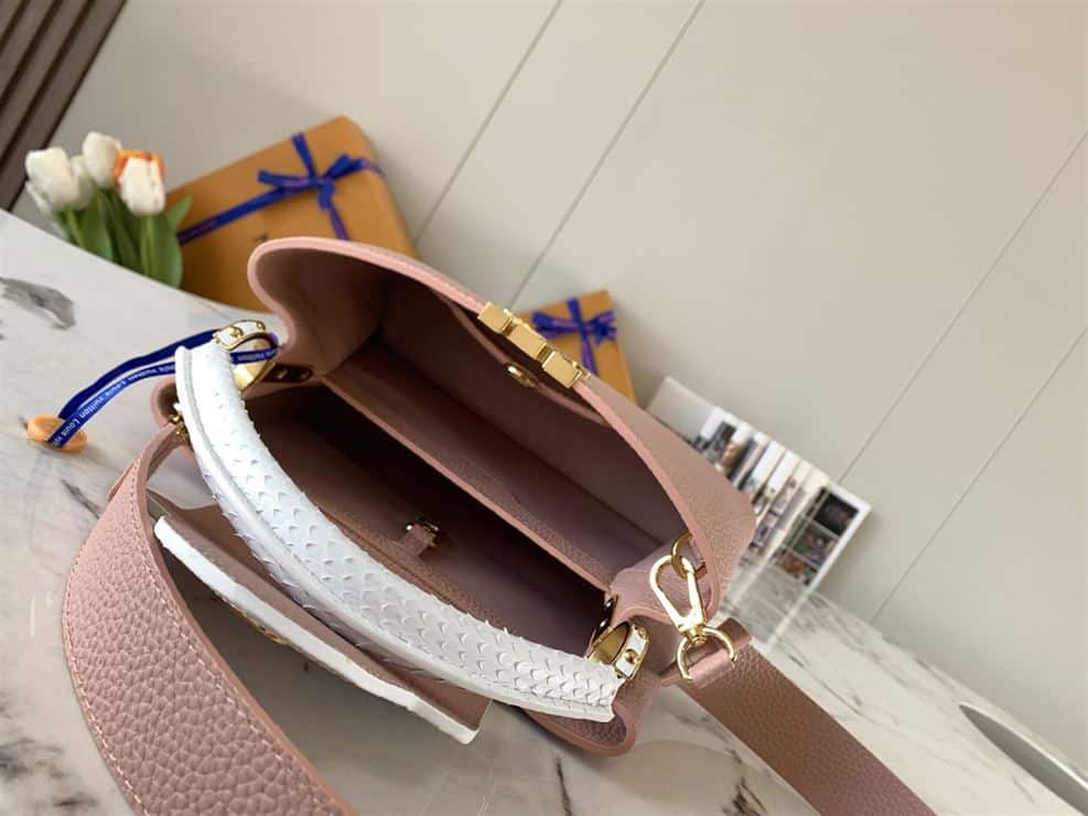 LOUIS VUITTON CAPUCINES BB Pink – LW044