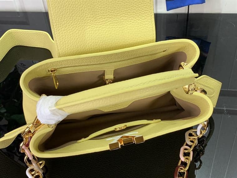 LOUIS VUITTON CAPUCINES BB YELLOW – LW102