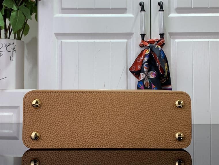 LOUIS VUITTON CAPUCINES BB BROWN – LW104