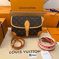 LOUIS VUITTON DIANE MONOGRAM – LW054