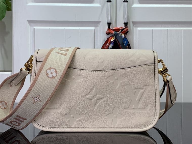 LOUIS VUITTON DIANE MONOGRAM EMPREINTE – LW113