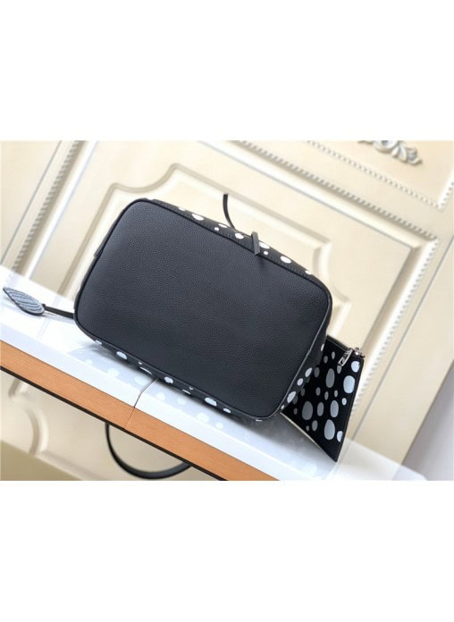 LOUIS VUITTON LV X YK NEONOE MM MONOGRAM EMPREINTE – LW079