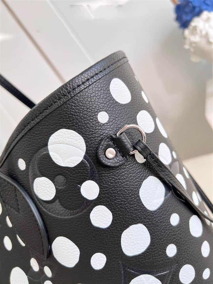 LOUIS VUITTON LV X YK NEVERFULL MM MONOGRAM EMPREINTE – LW075