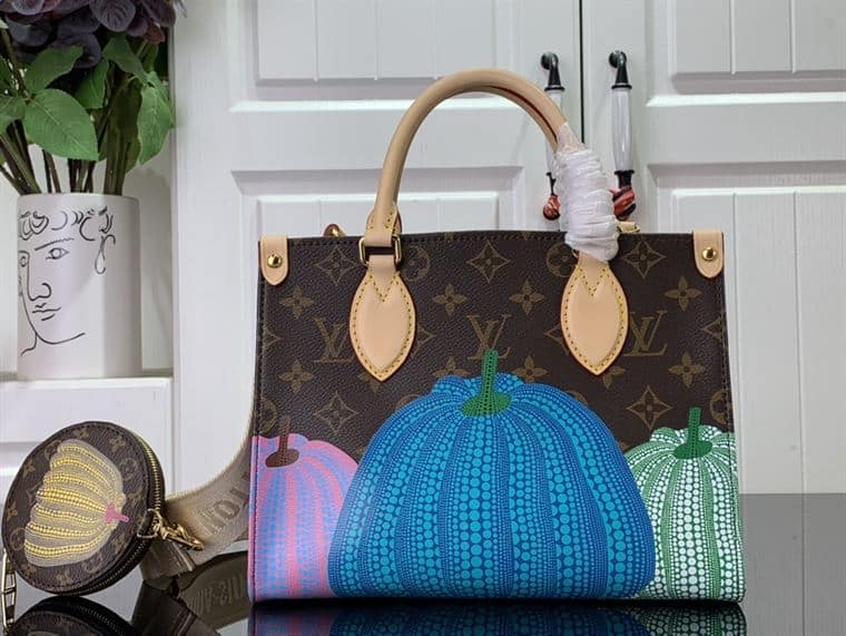 LOUIS VUITTON LV X YK ONTHEGO PM PUMPKIN MONOGRAM – LW110