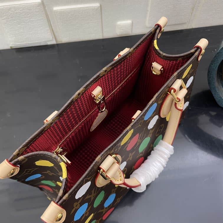 LOUIS VUITTON LV X YK ONTHEGO PM MONOGRAM – LW118